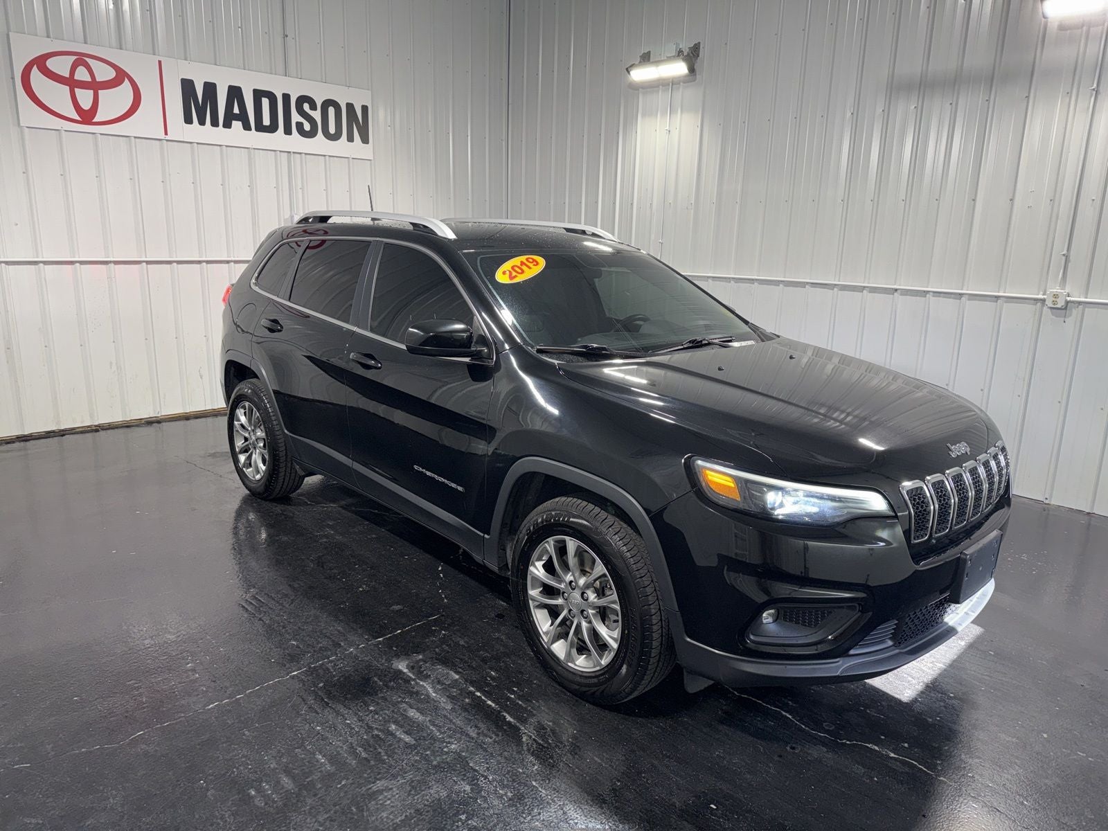 2019 Jeep Cherokee Latitude Plus