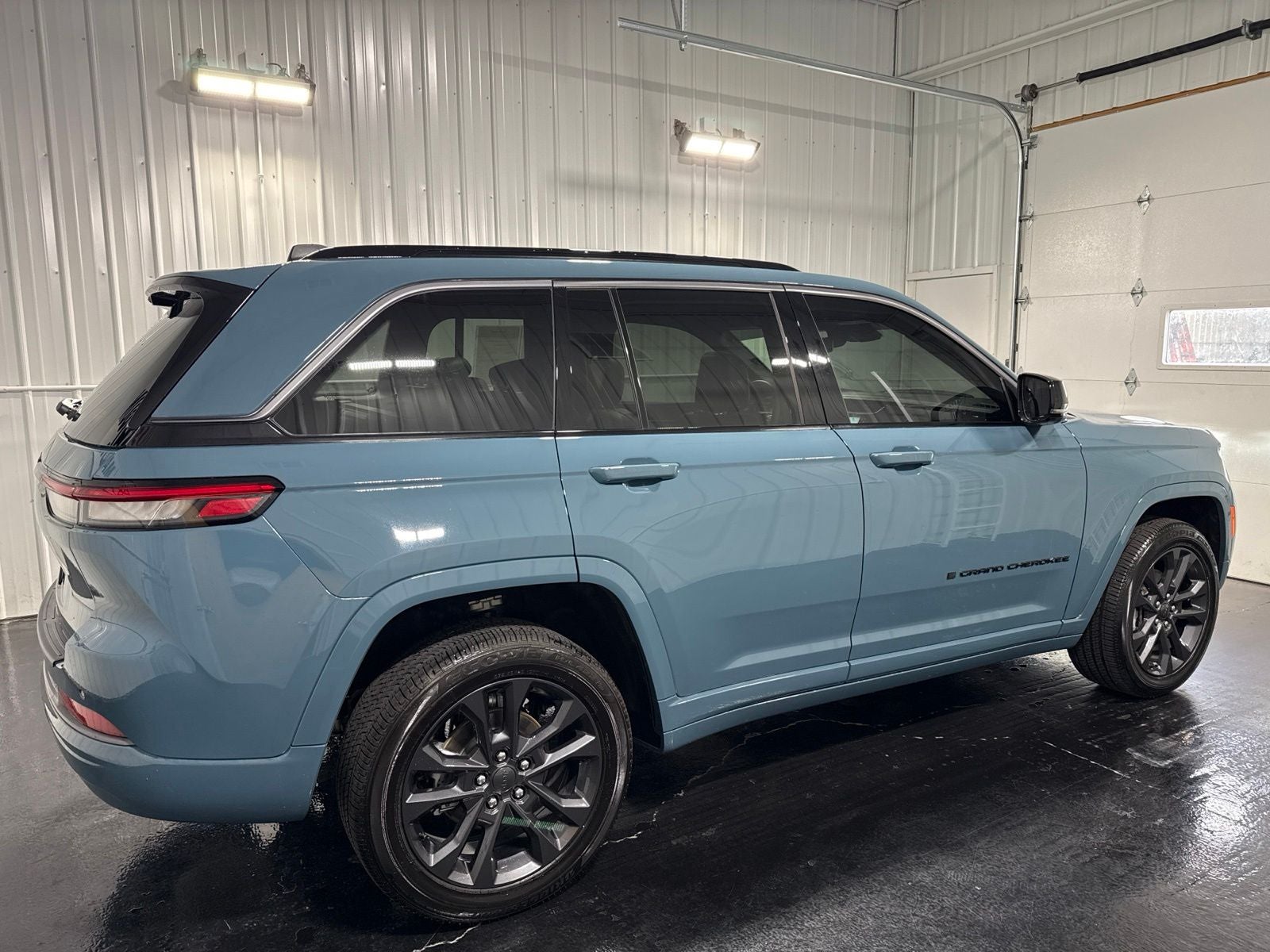 2026 Jeep Grand Cherokee Limited Reserve