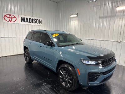 2026 Jeep Grand Cherokee Limited Reserve