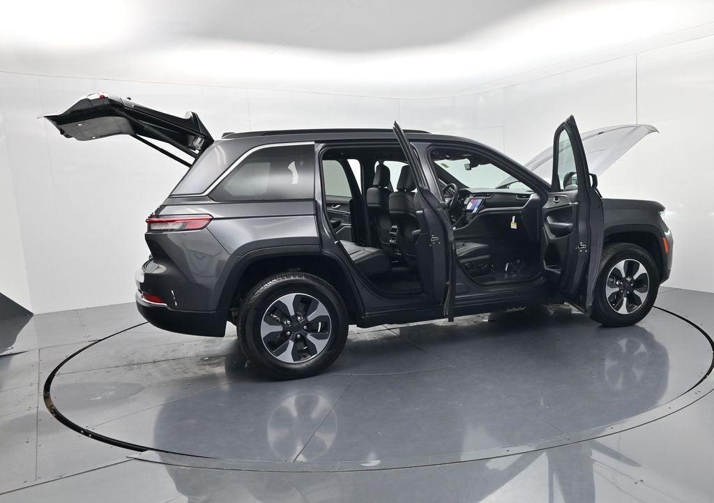 2025 Jeep Grand Cherokee 4xe