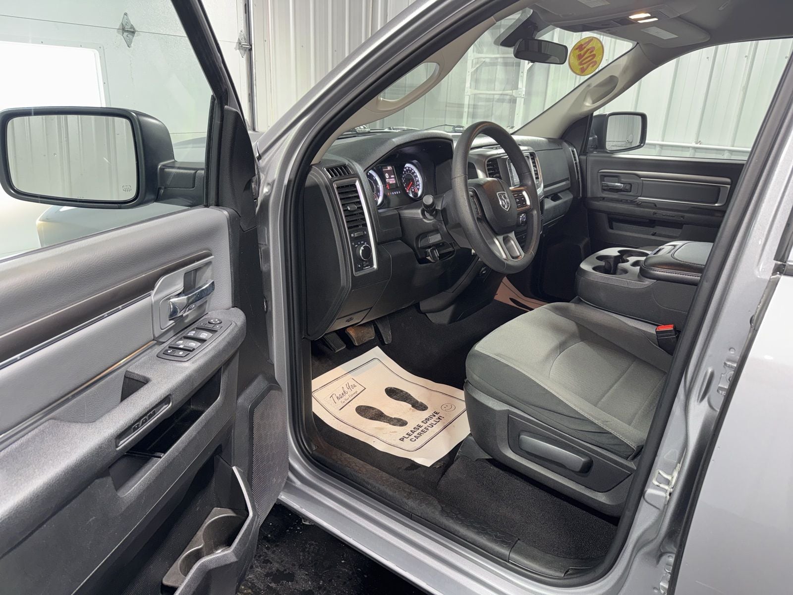 2024 RAM 1500 Classic SLT