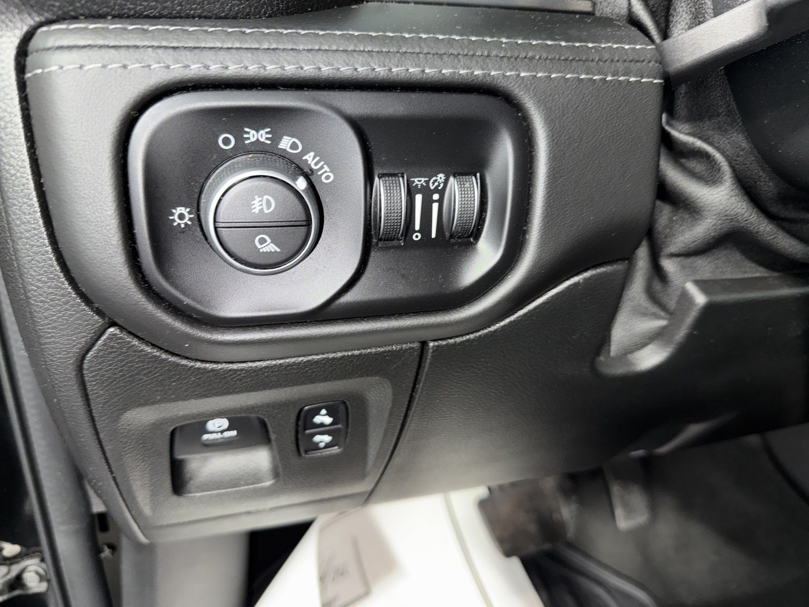 2020 RAM 1500 Limited