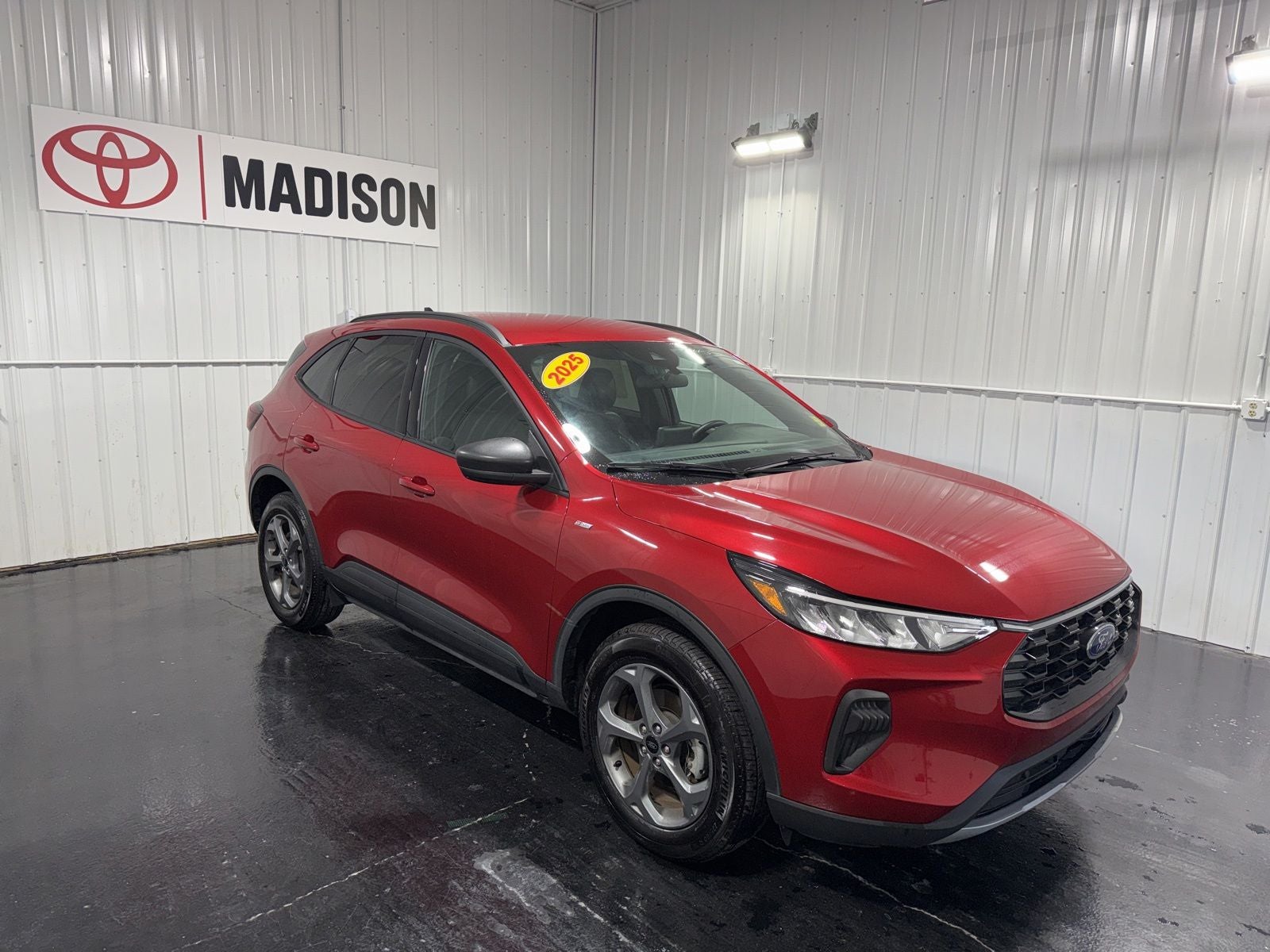 2025 Ford Escape ST-Line