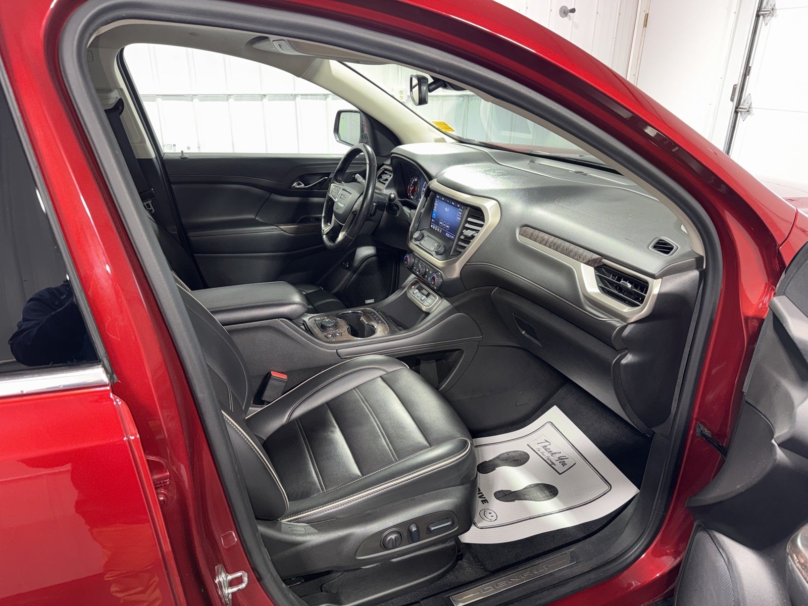 2022 GMC Acadia Denali