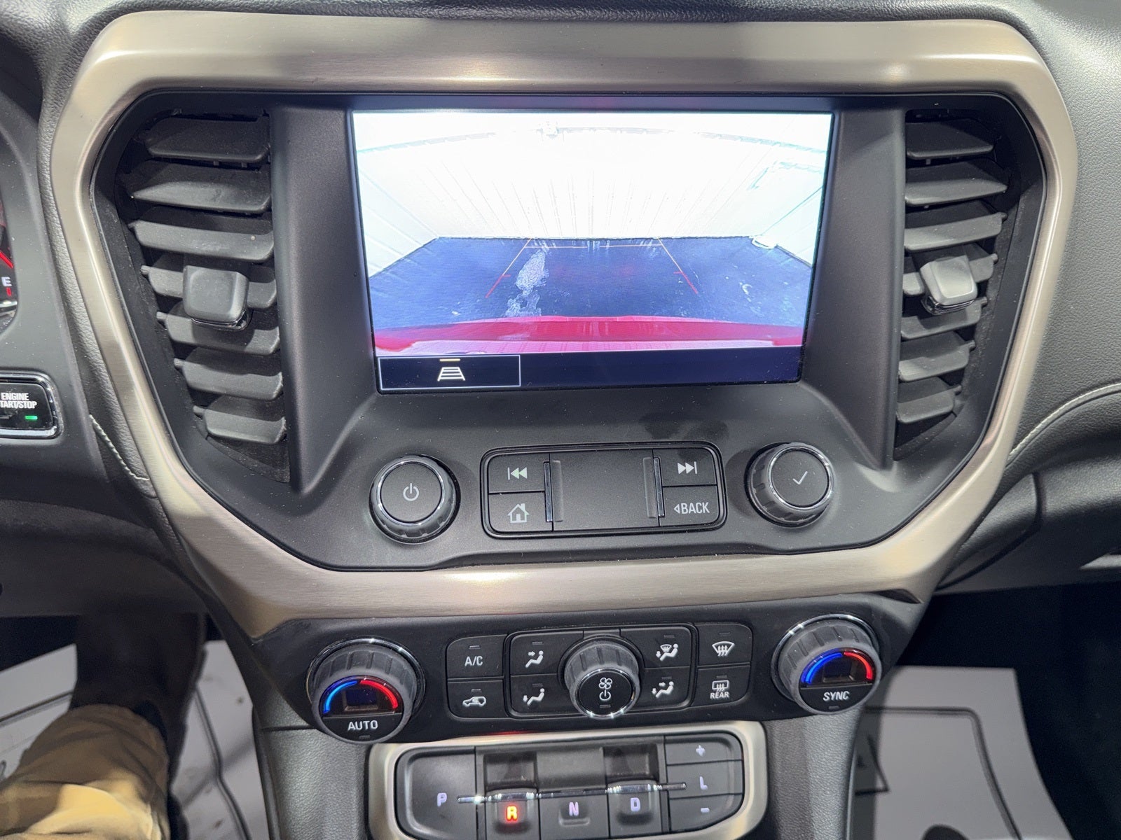 2022 GMC Acadia Denali