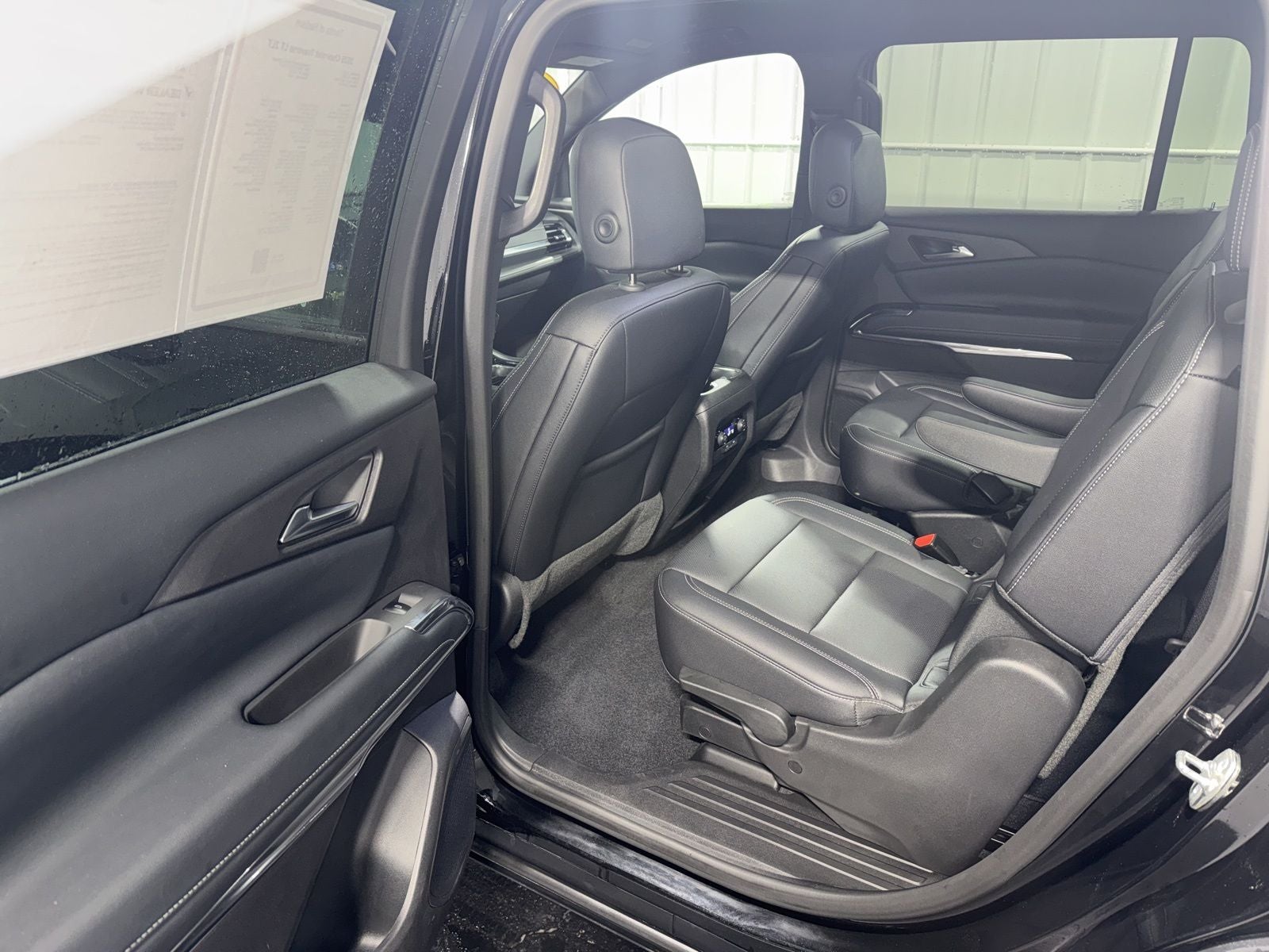 2025 Chevrolet Traverse LT 2LT