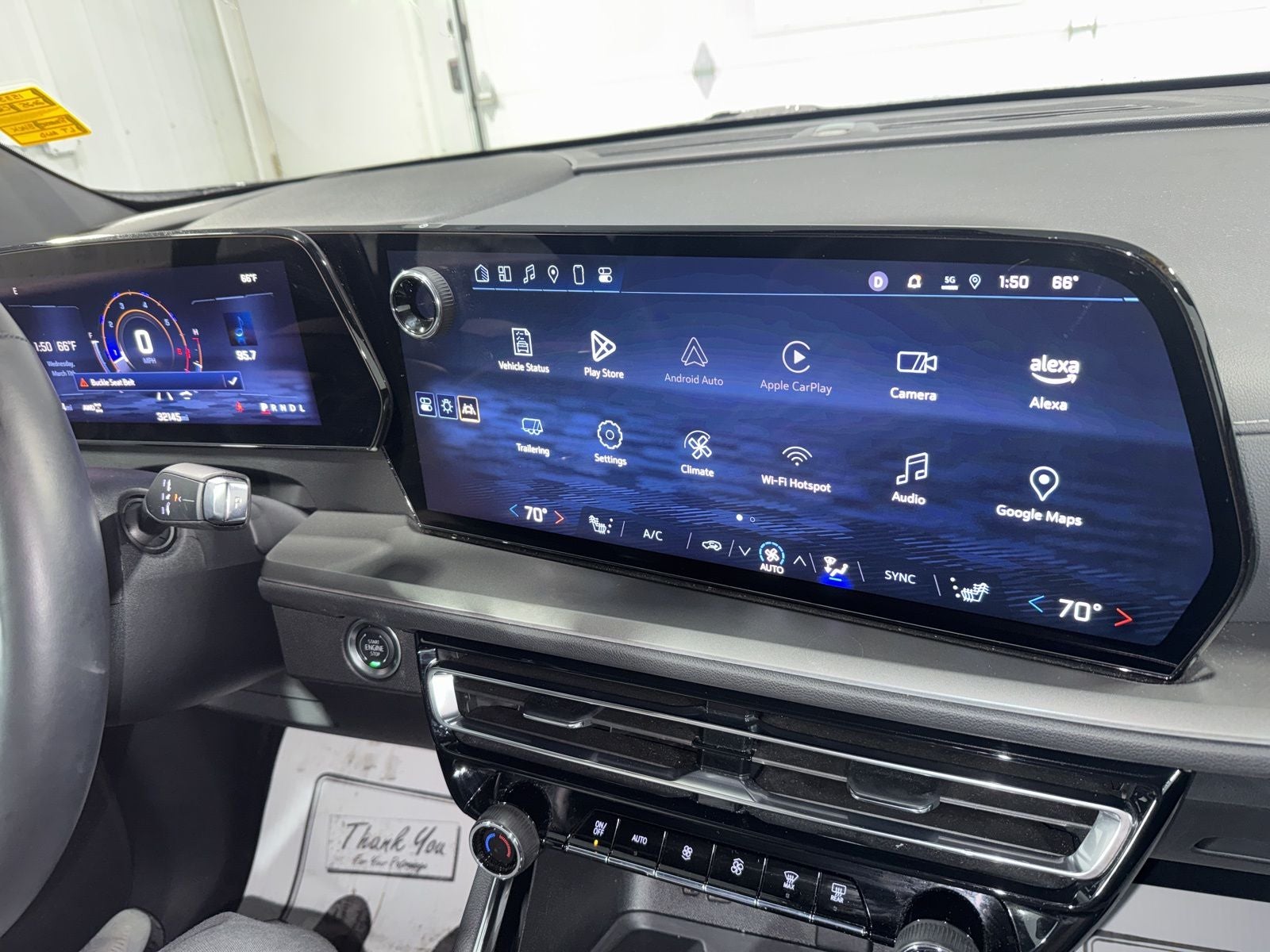 2025 Chevrolet Traverse LT 2LT