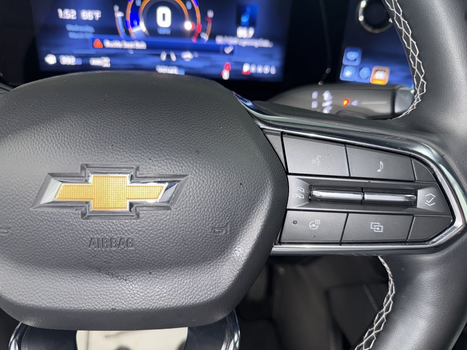 2025 Chevrolet Traverse LT 2LT