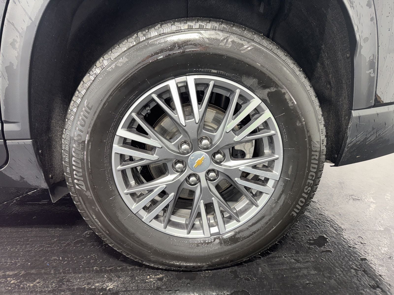 2025 Chevrolet Traverse LT 2LT