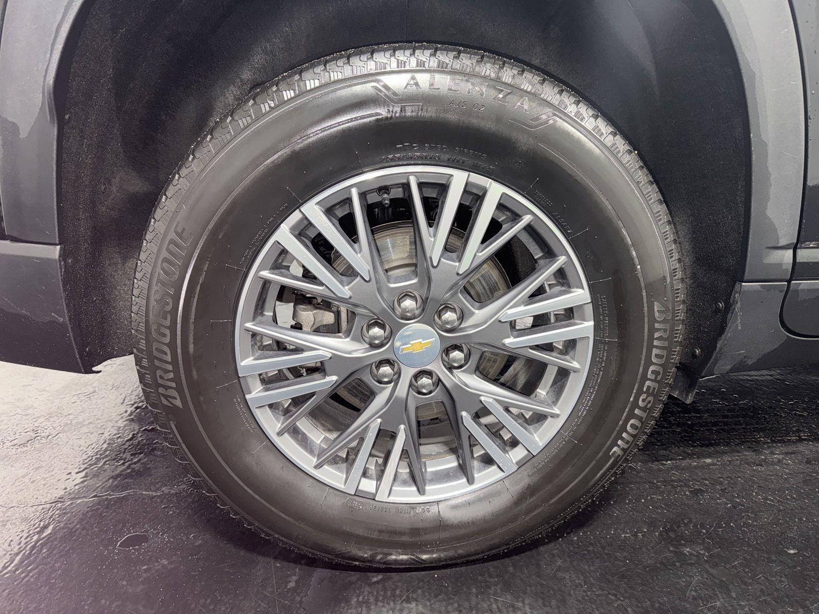 2025 Chevrolet Traverse LT 2LT