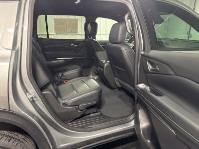 2025 Chevrolet Traverse LT 2LT