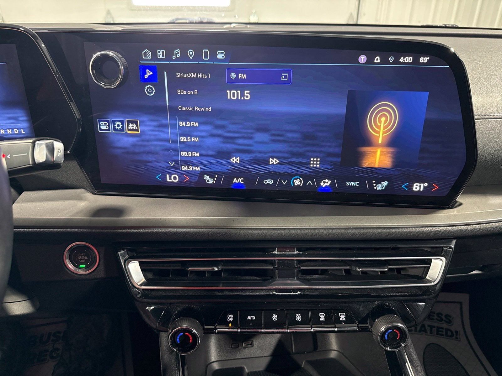 2025 Chevrolet Traverse LT 2LT