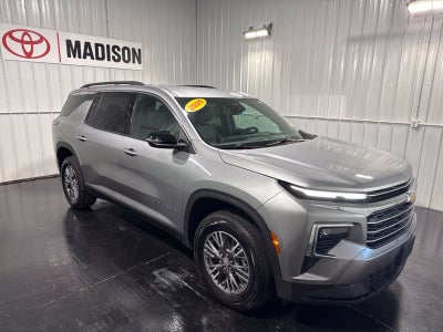 2025 Chevrolet Traverse LT 2LT