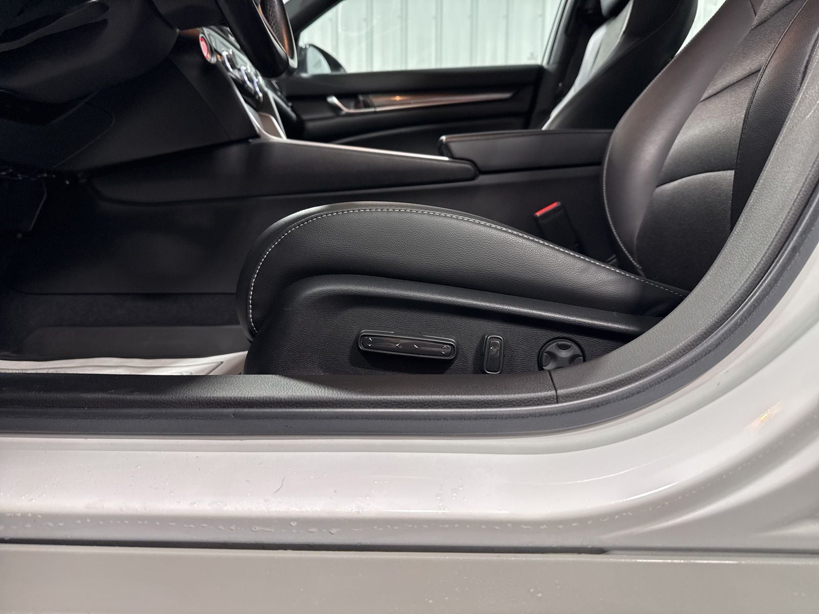 2022 Honda Accord Sport 2.0T