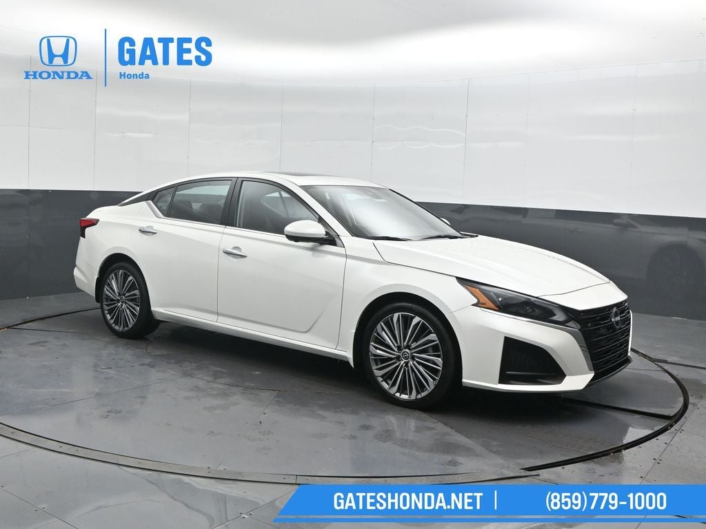 2023 Nissan Altima 2.5 SL