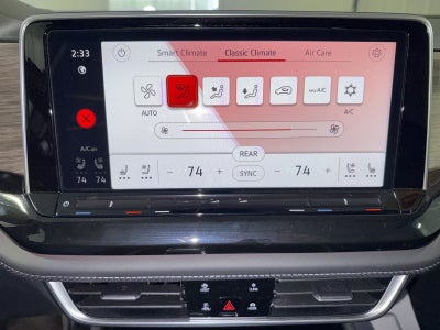 2025 Volkswagen Atlas 2.0T SEL Premium R-Line