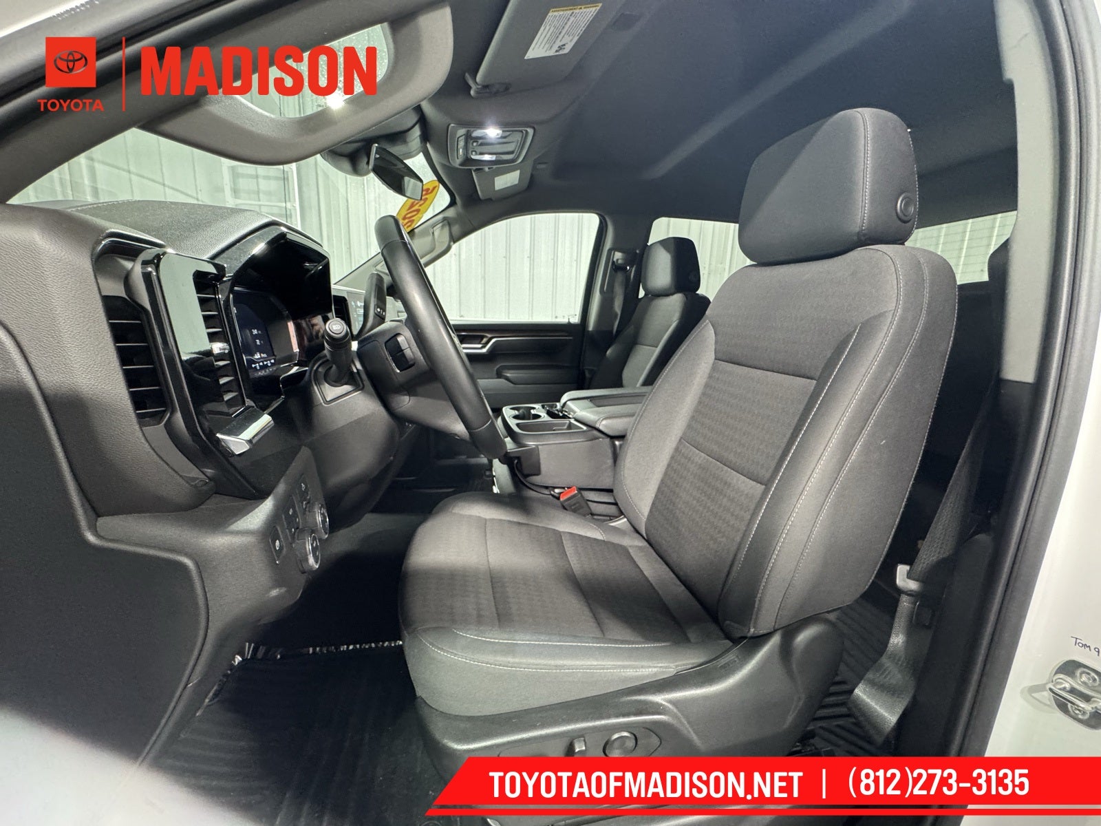 2025 Chevrolet Silverado 1500 LT LT1