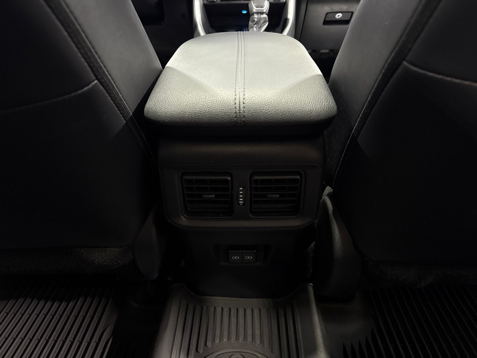 2025 Toyota RAV4 Hybrid XSE