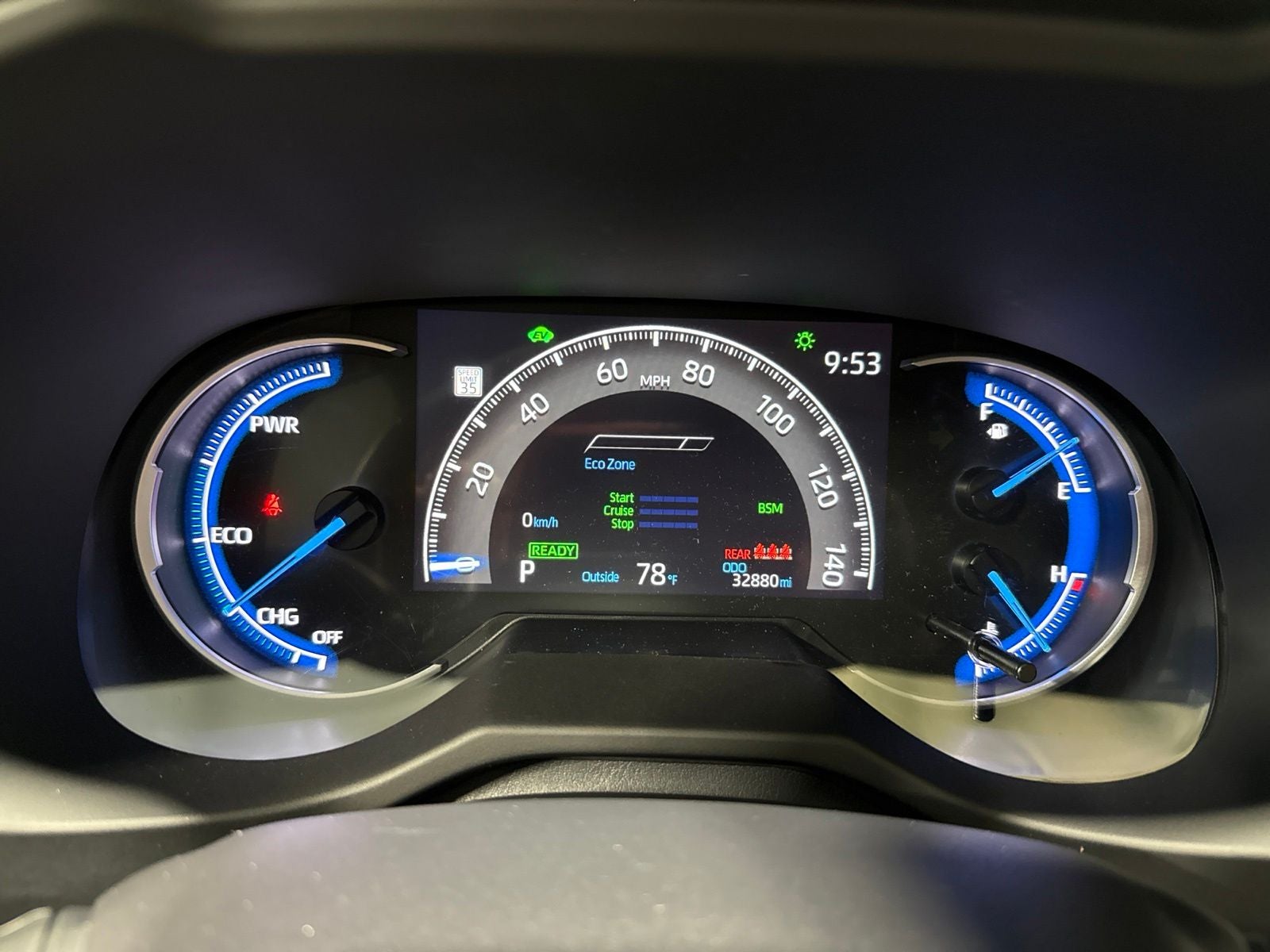 2025 Toyota RAV4 Hybrid XSE