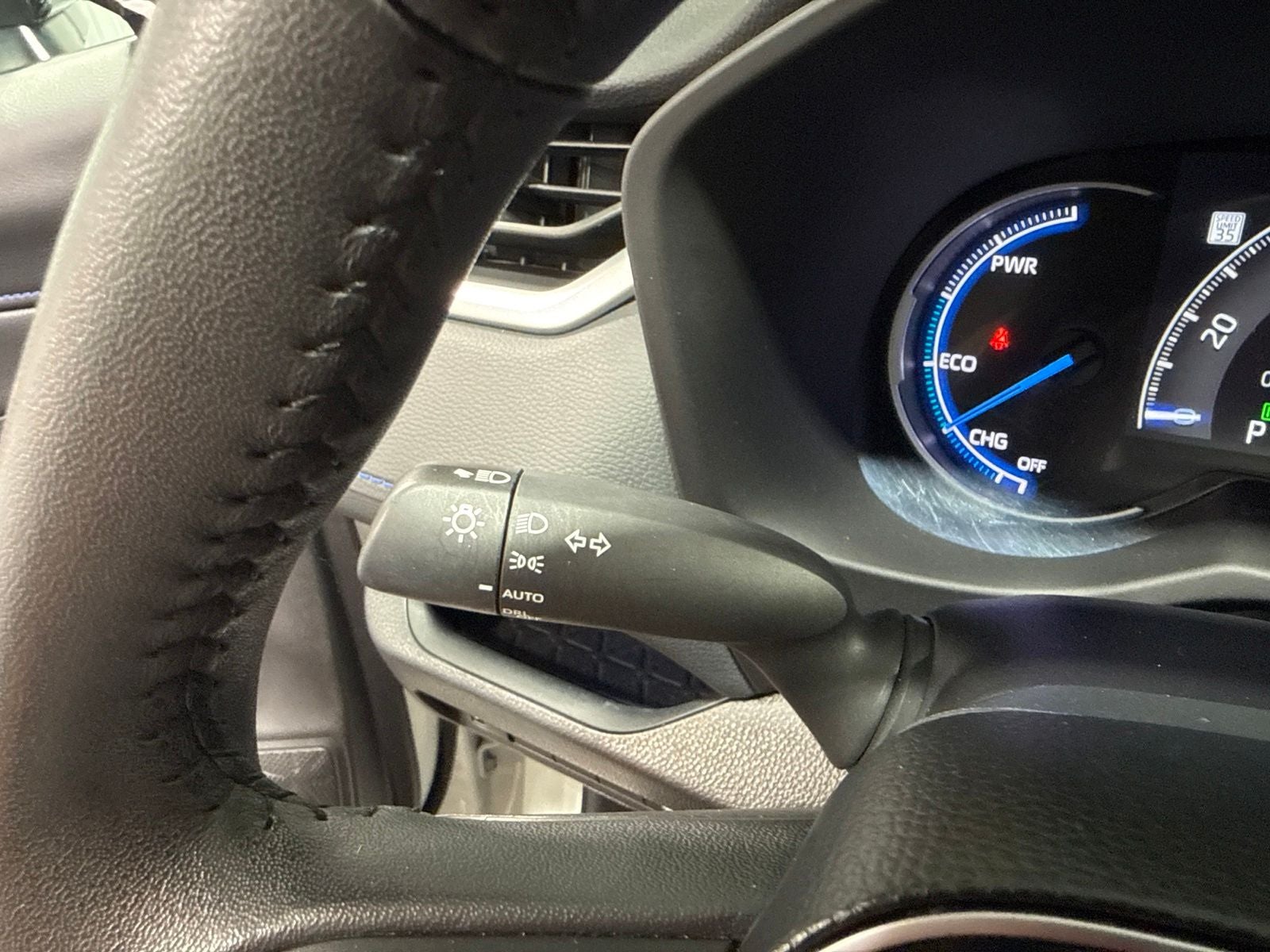 2025 Toyota RAV4 Hybrid XSE