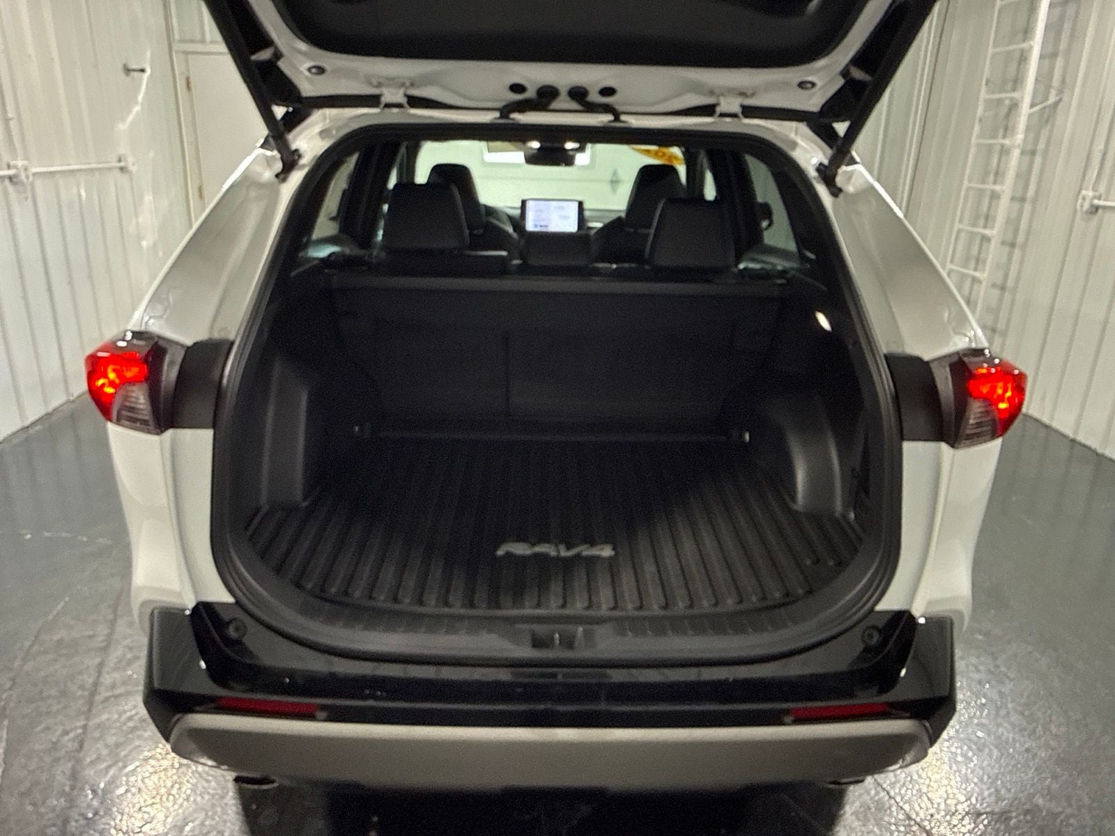 2025 Toyota RAV4 Hybrid XSE