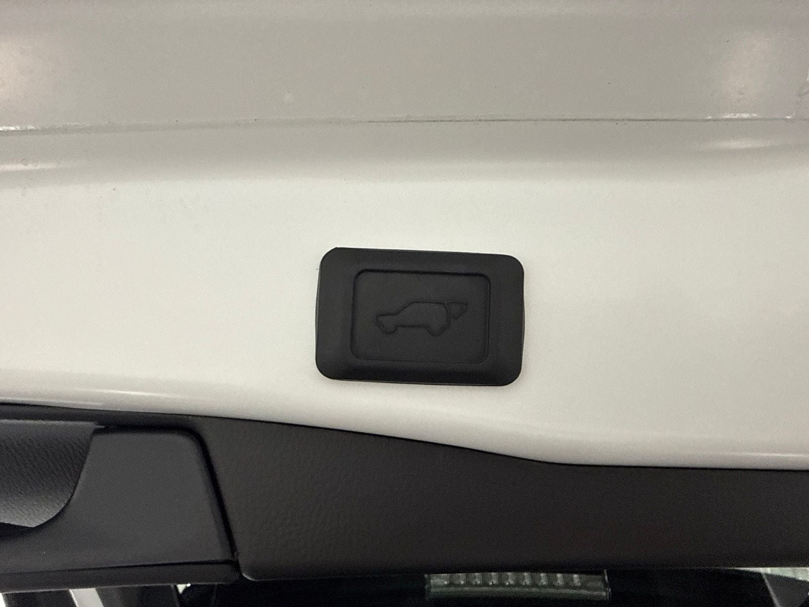 2025 Toyota RAV4 Hybrid XSE