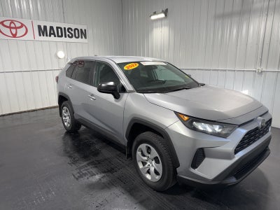 2022 Toyota RAV4 LE