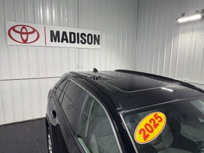 2025 Toyota RAV4 Limited