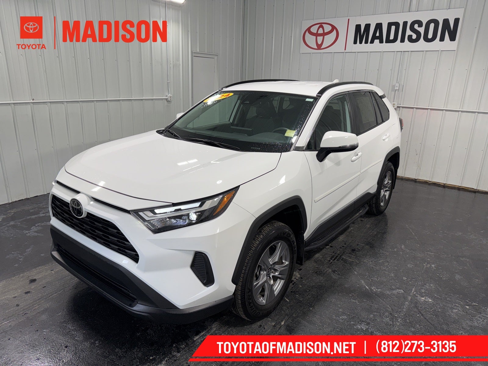 2024 Toyota RAV4 XLE