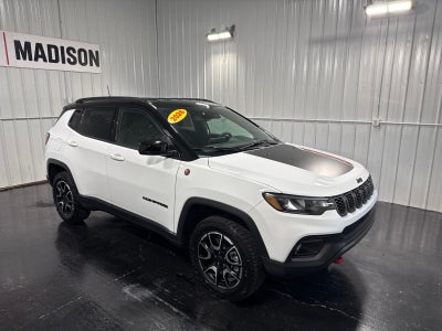 2026 Jeep Compass Trailhawk