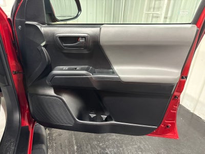 2022 Toyota Tacoma SR V6
