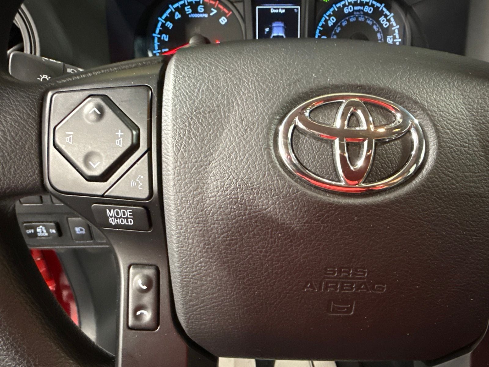 2022 Toyota Tacoma SR V6