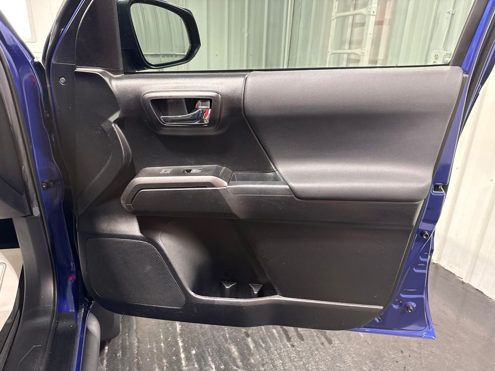2022 Toyota Tacoma TRD Off-Road V6
