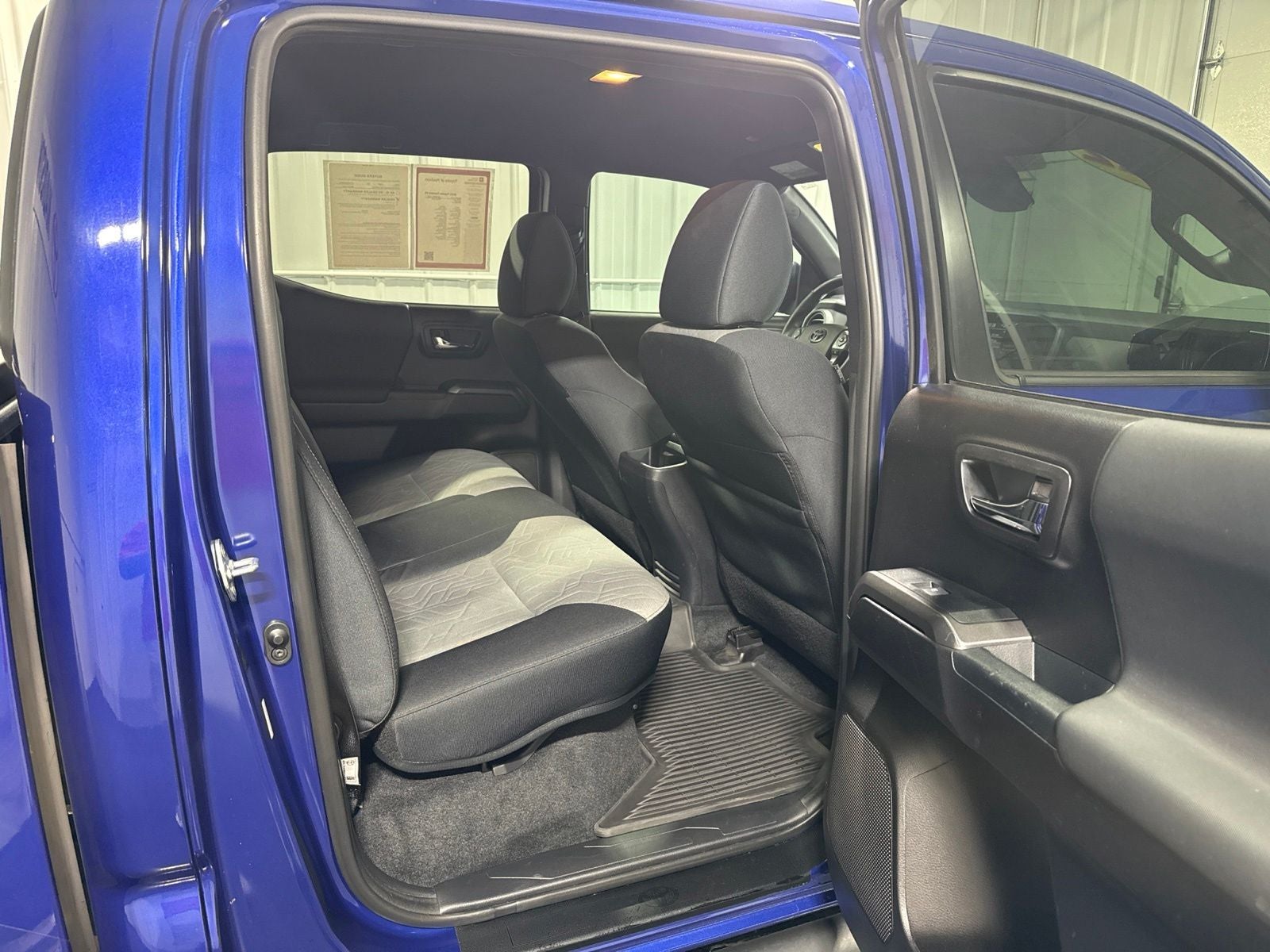 2022 Toyota Tacoma TRD Off-Road V6