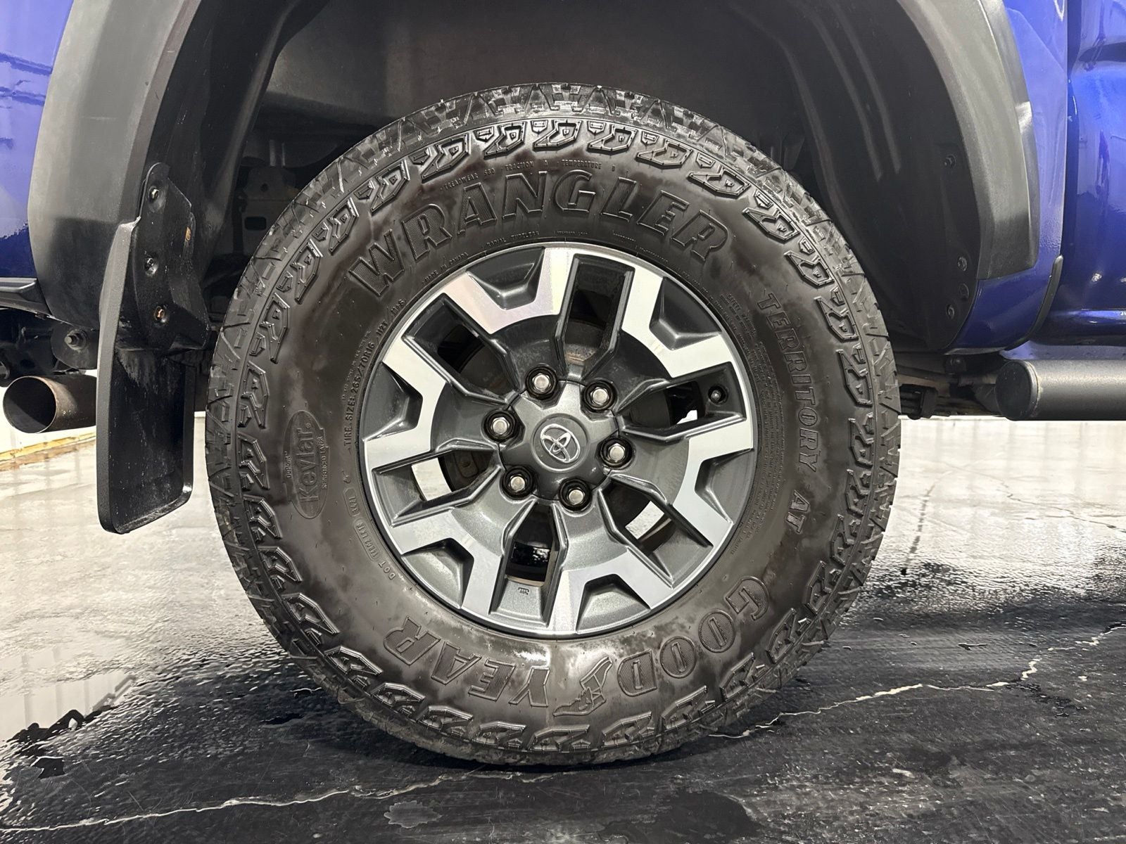 2022 Toyota Tacoma TRD Off-Road V6