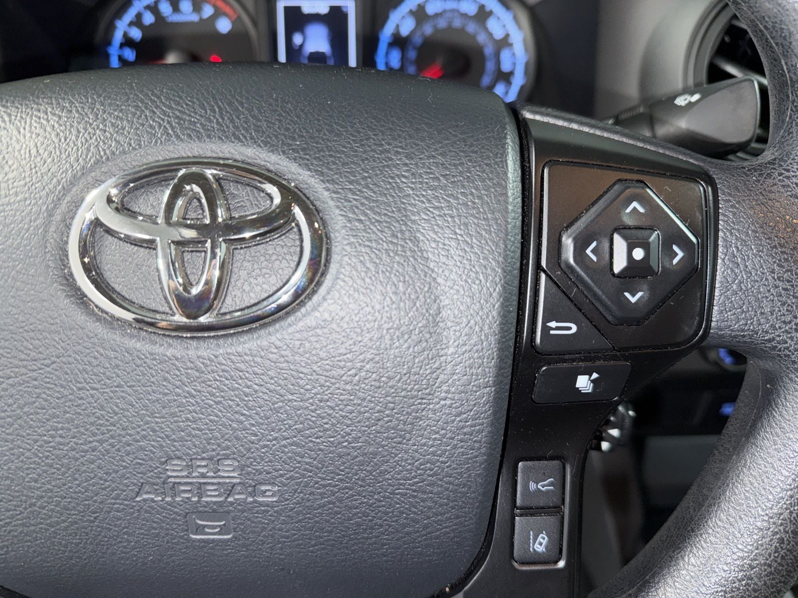 2023 Toyota Tacoma SR V6