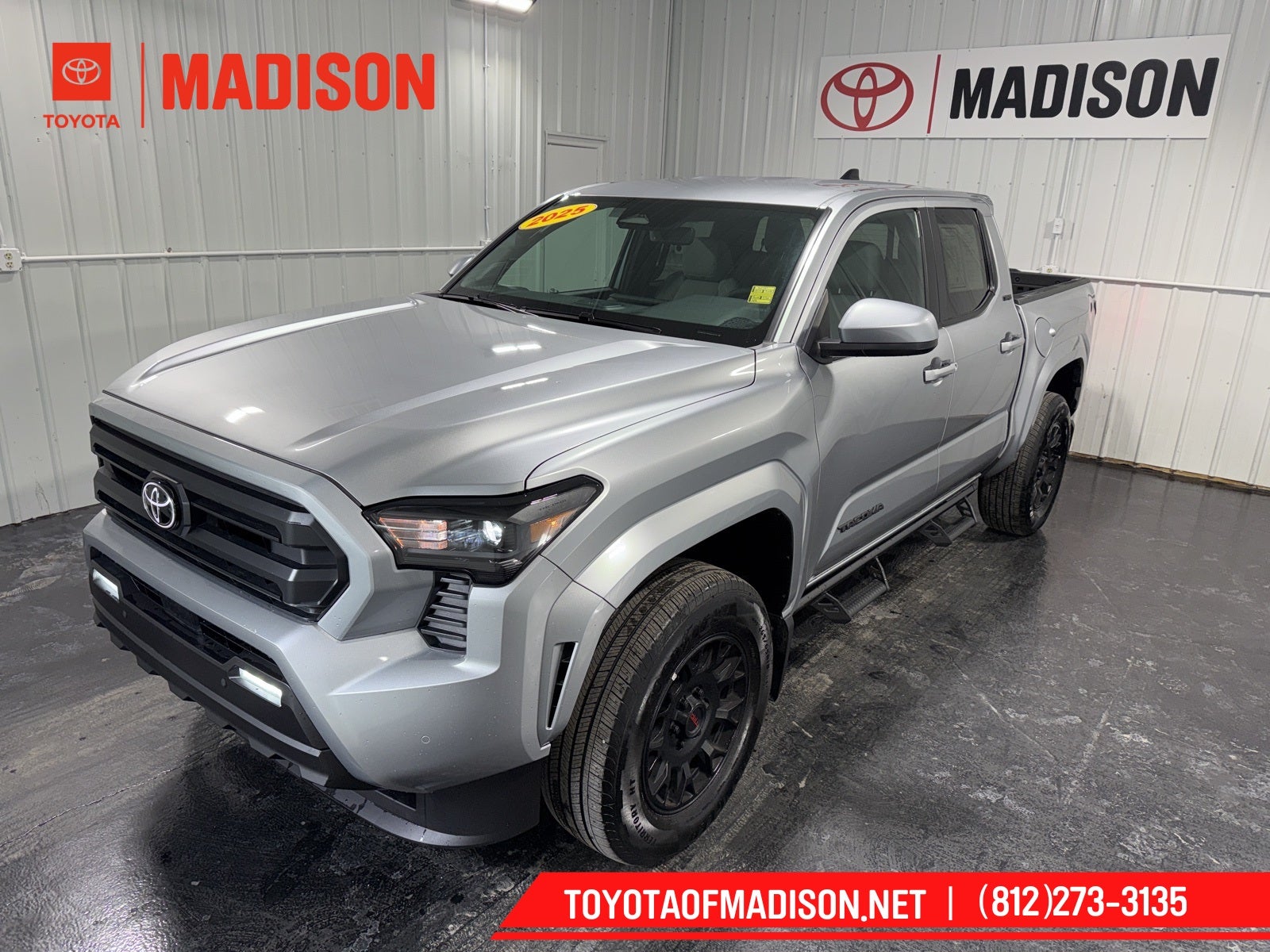 2025 Toyota Tacoma SR5