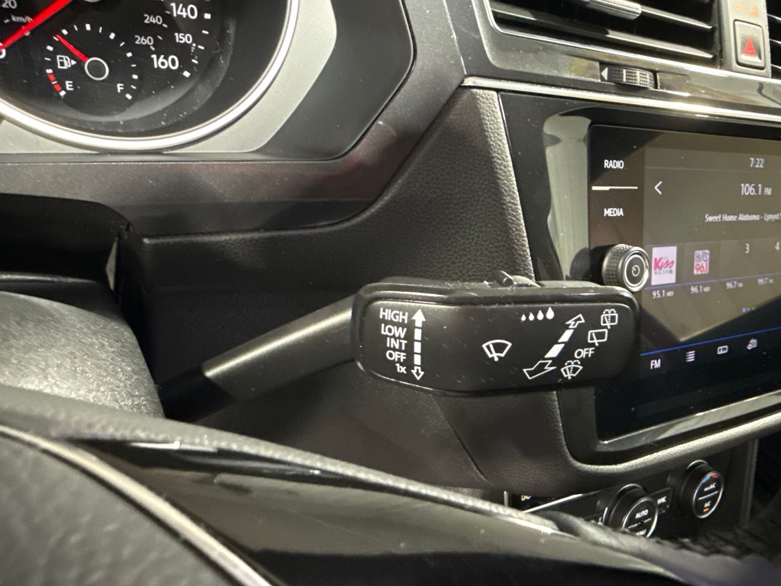 2019 Volkswagen Tiguan 2.0T SE