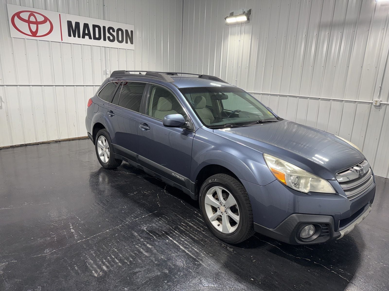 2014 Subaru Outback 2.5i Premium