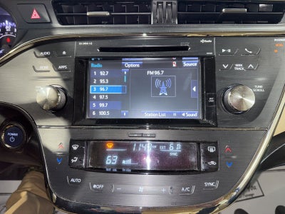 2018 Toyota Avalon Hybrid XLE Premium