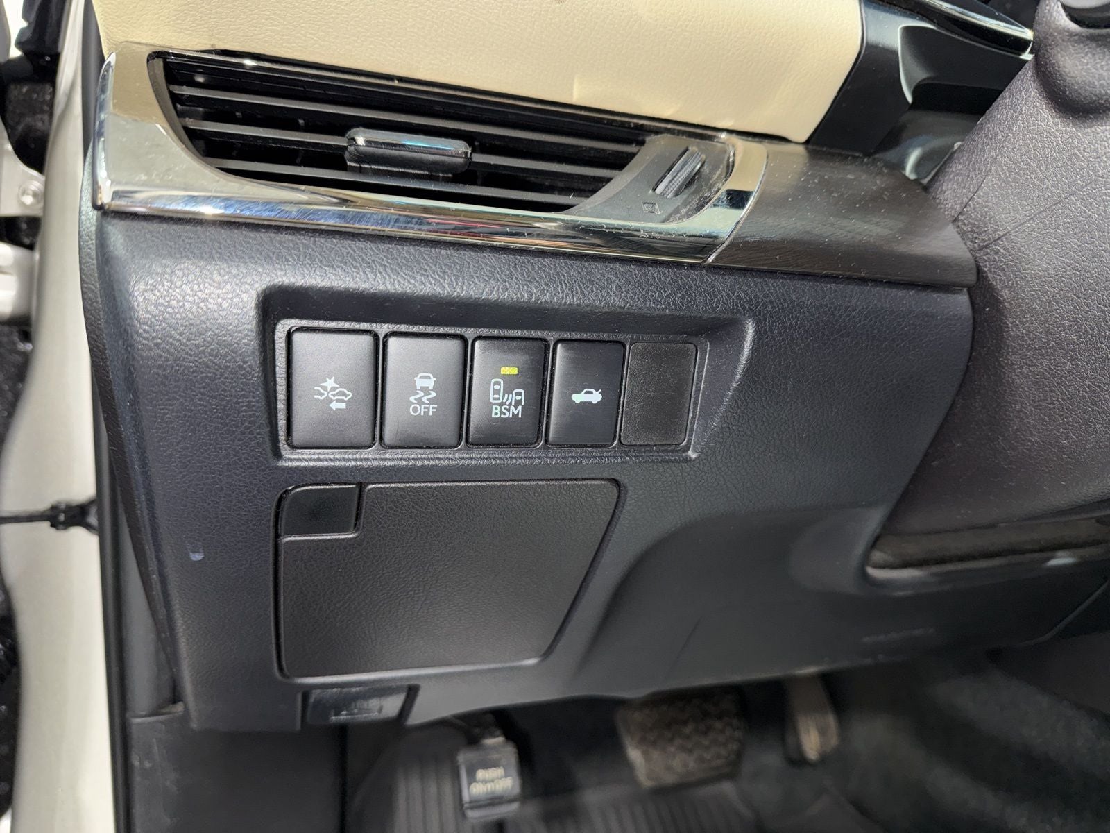 2018 Toyota Avalon Hybrid XLE Premium