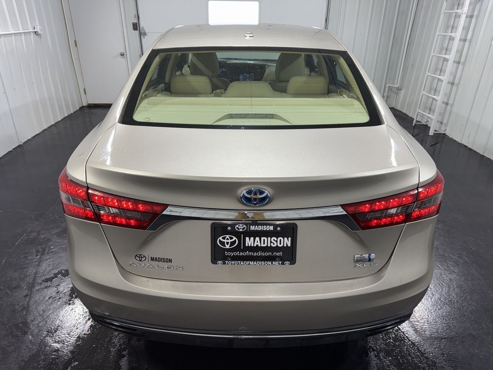 2018 Toyota Avalon Hybrid XLE Premium