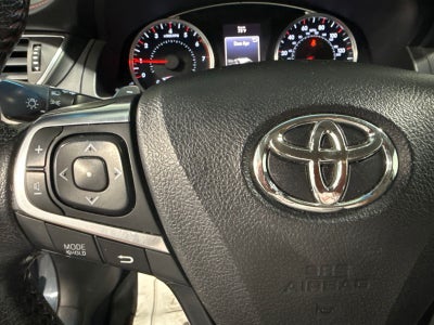 2016 Toyota Camry SE