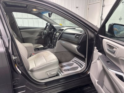 2016 Toyota Camry XLE