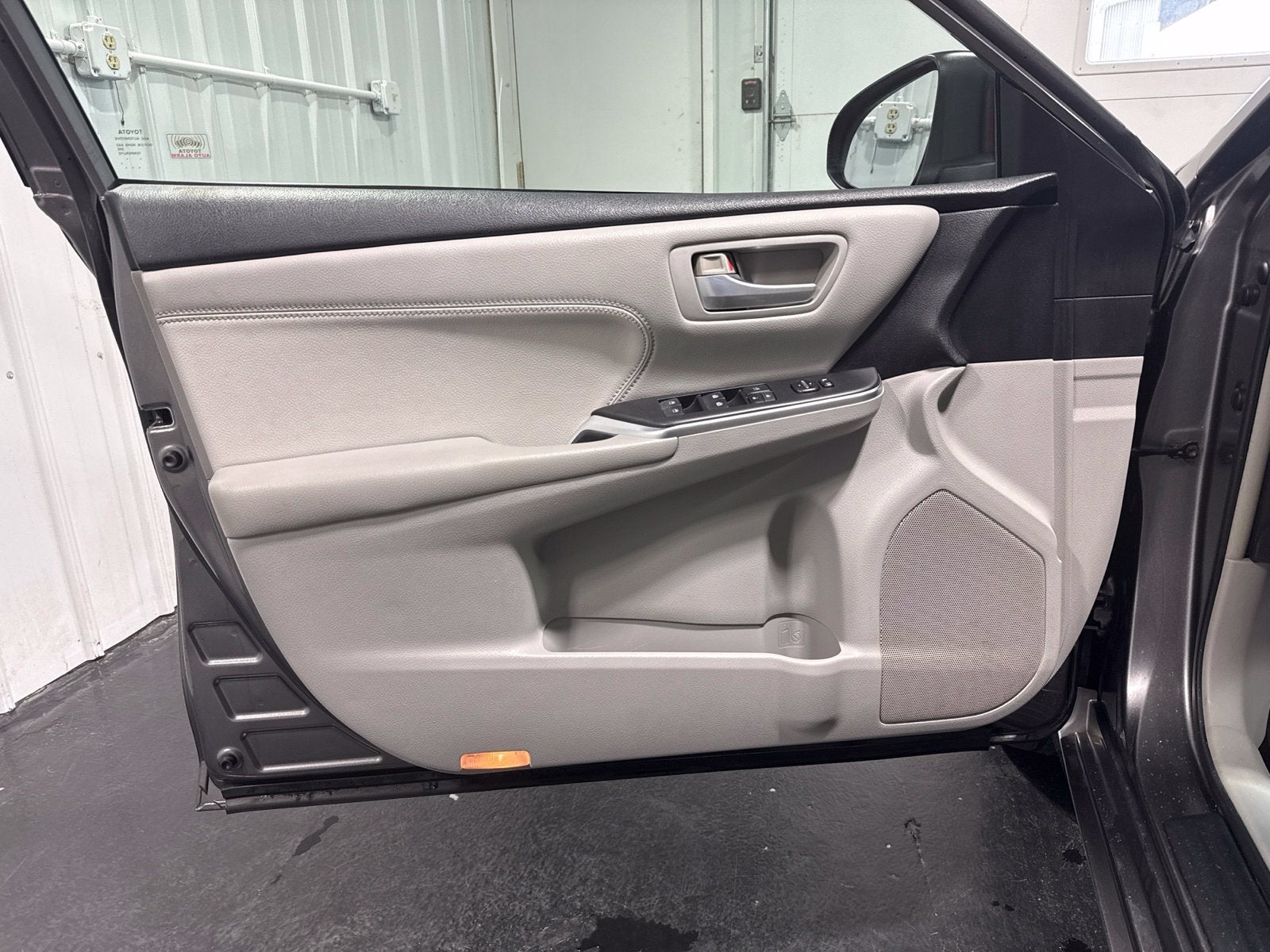 2016 Toyota Camry XLE