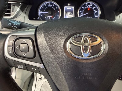 2016 Toyota Camry XLE