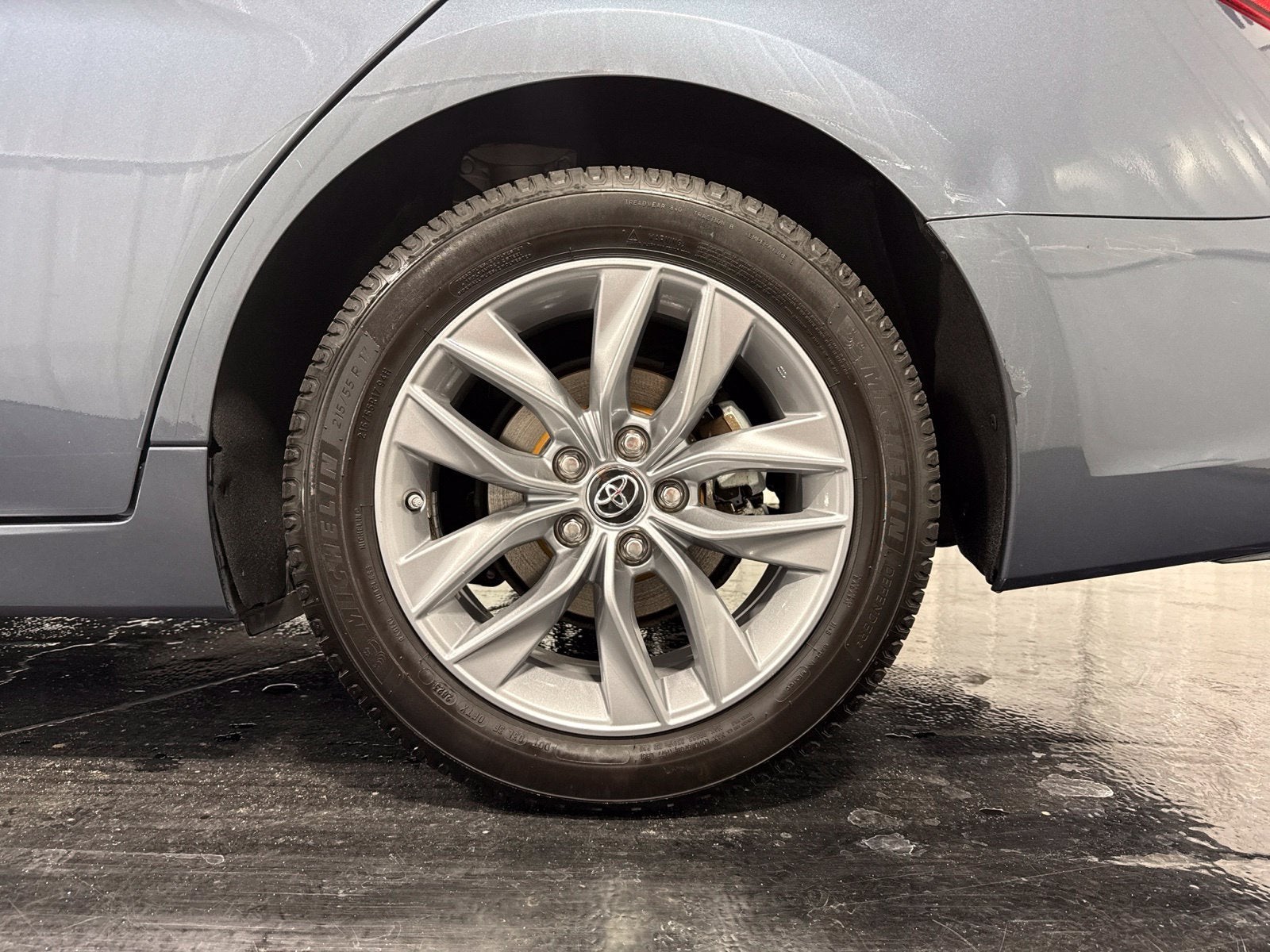 2019 Toyota Avalon XLE