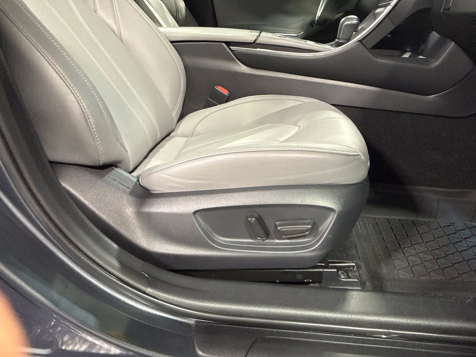 2019 Toyota Avalon XLE