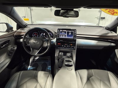 2019 Toyota Avalon XLE