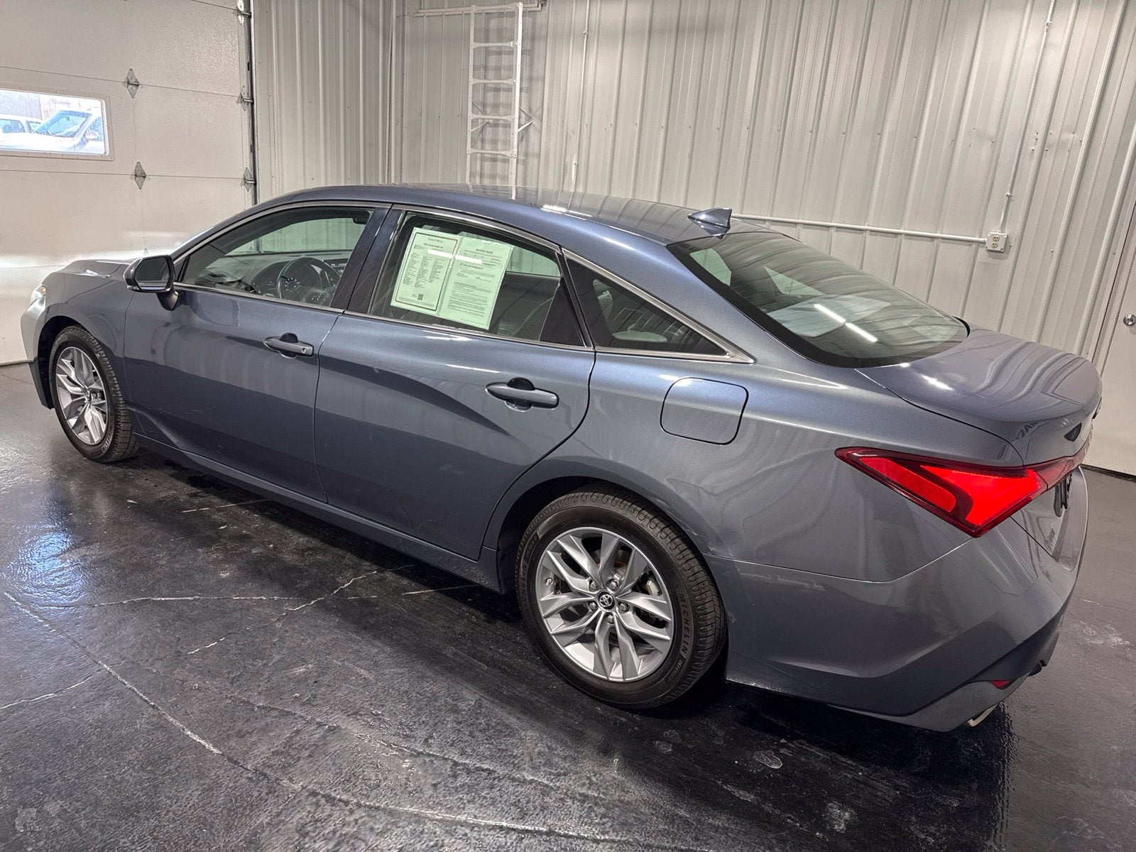 2019 Toyota Avalon XLE